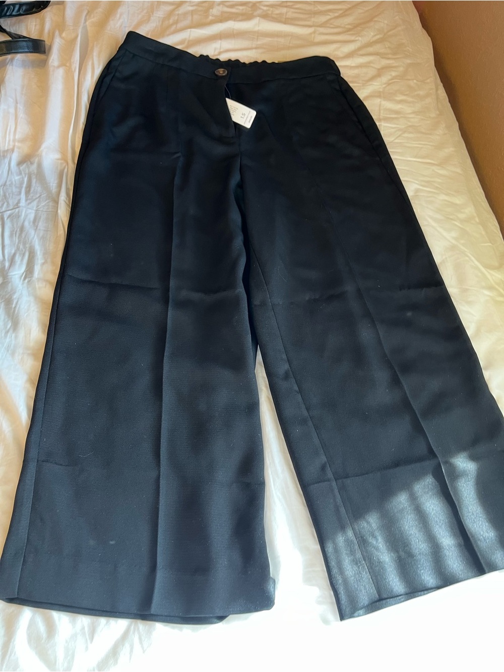Chico's Black Wide-Leg Dress Capris
